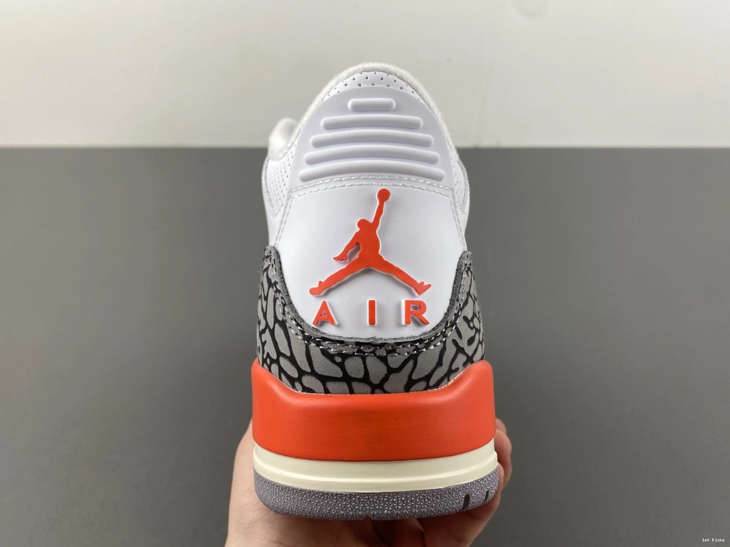 Jordan The Air 3 “Georgia Peach” CK9246-121  0117